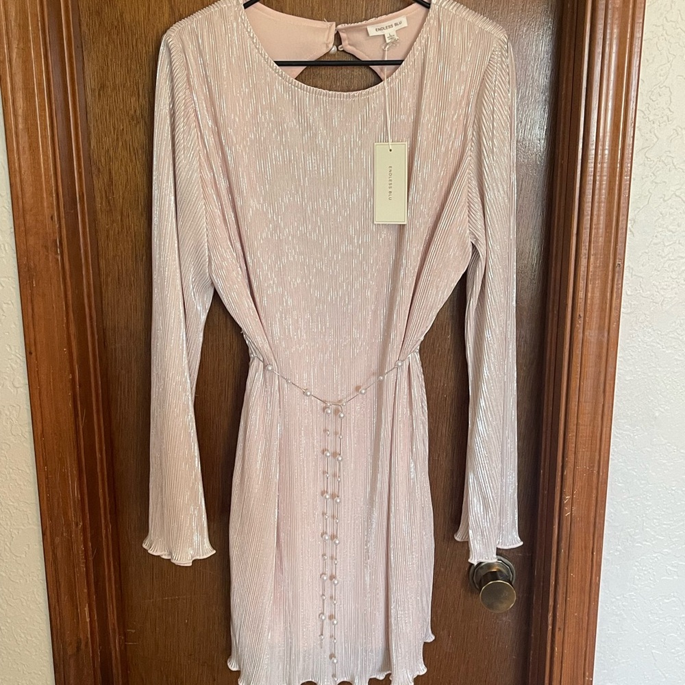 Elegant Pink Long Sleeve Dress